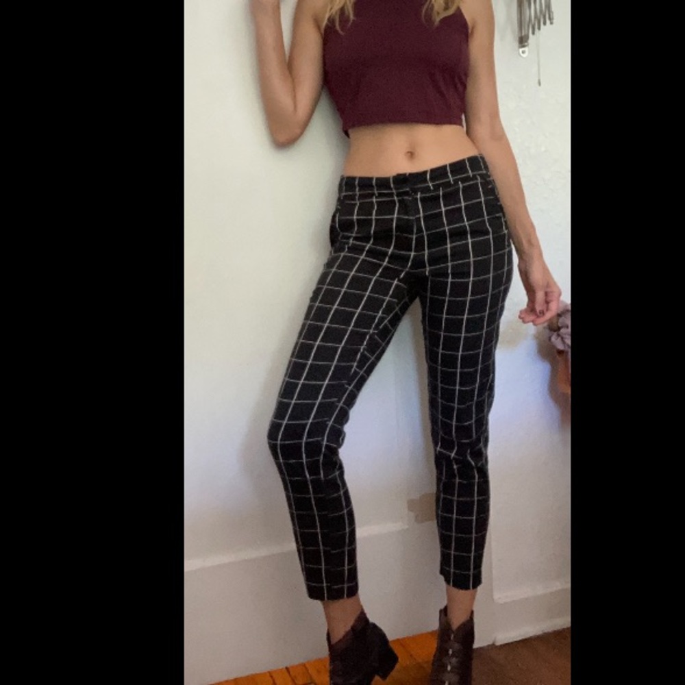 indigo blue checkered cropped ankle pant